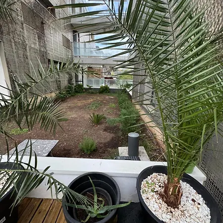 Апартаменты Garden Тулуза